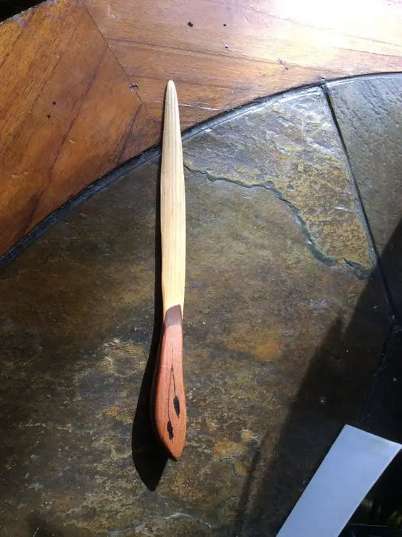 beginner-easy-wood-carving-designs-letter-opener